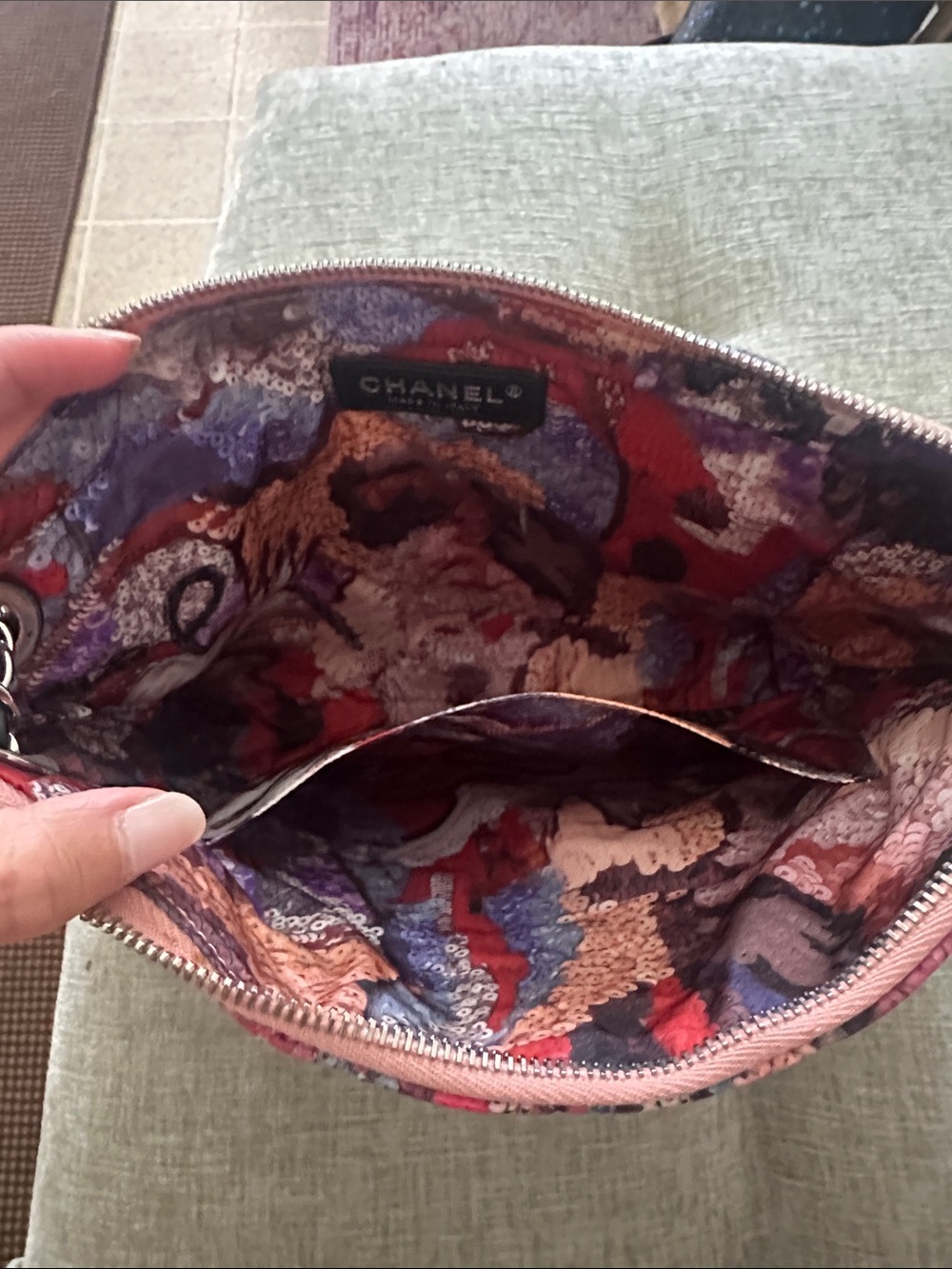 Chanel 2019 Coco Beach Multicolor Quilted Sequin Medium Zip Clutch/Pouch - Picture 5 of 5